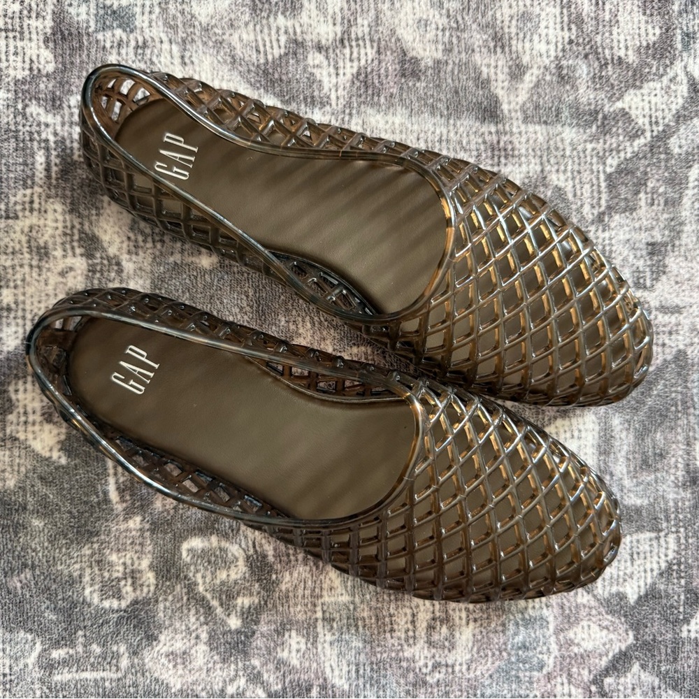 Gap shoes